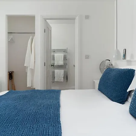 The Old Pilchard Works 3* Mousehole